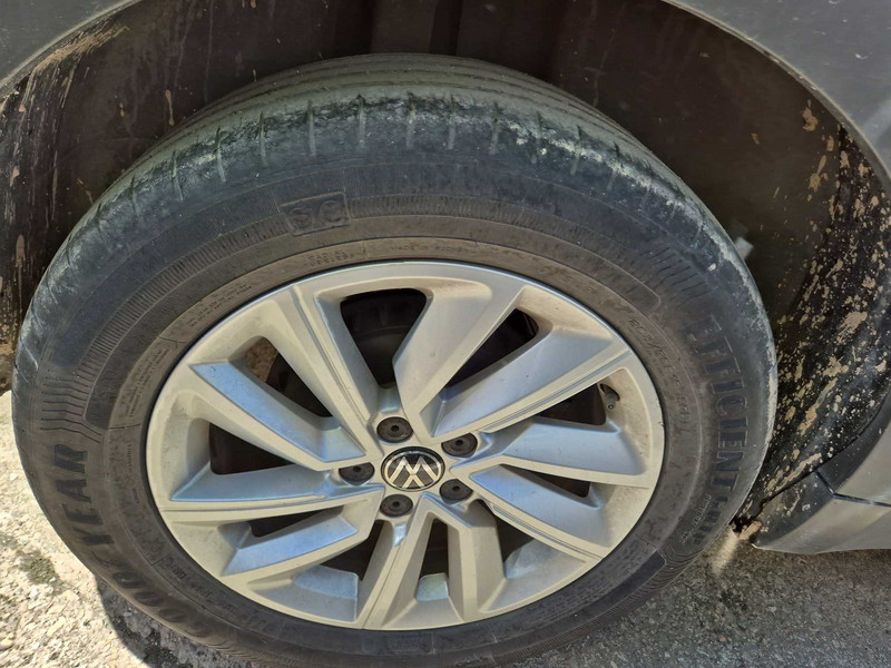 Foto Volkswagen T-CROSS 21