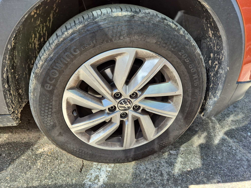 Foto Volkswagen T-CROSS 24