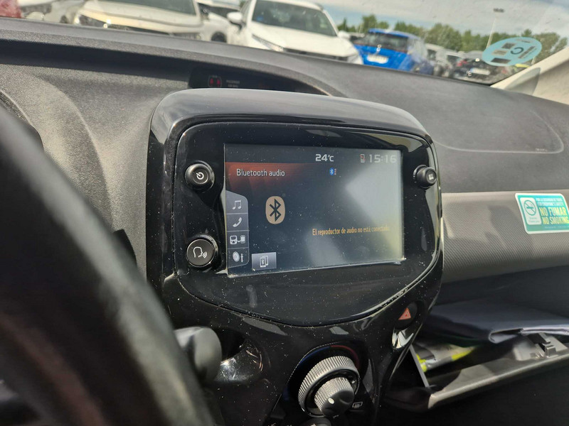 Foto Peugeot 108 9