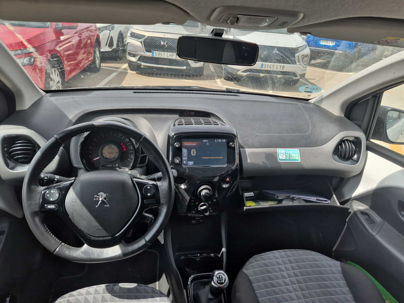 Foto Peugeot 108 13