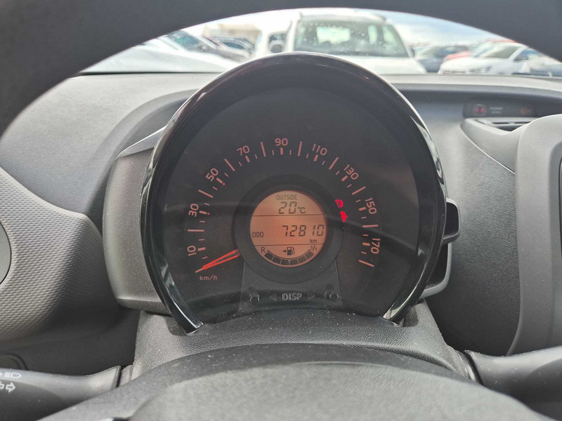 Foto Peugeot 108 7