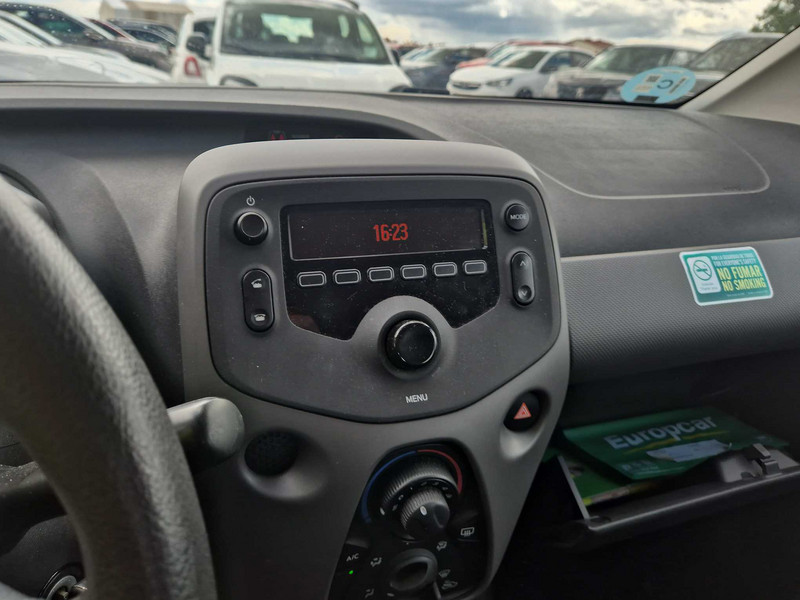 Foto Peugeot 108 8