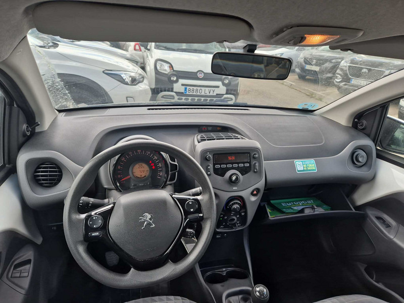 Foto Peugeot 108 12