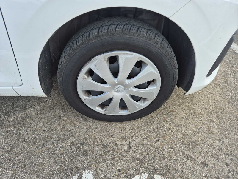 Foto Peugeot 108 21