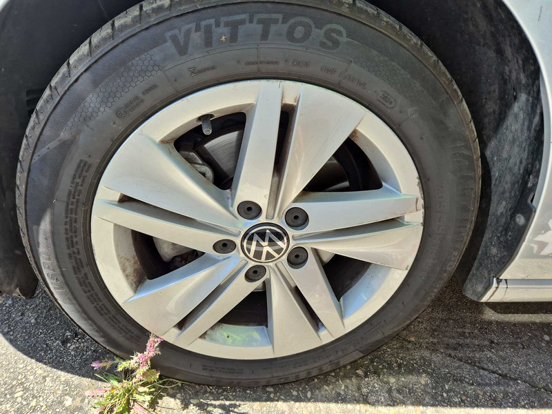 Foto Volkswagen Golf 23