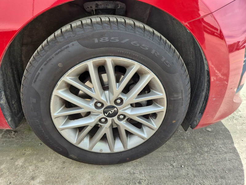 Foto Kia RIO 24
