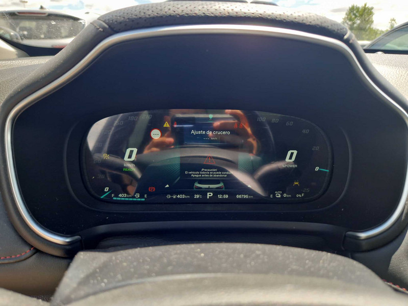Foto MG HS e 1.5 T-GDI Luxury 9