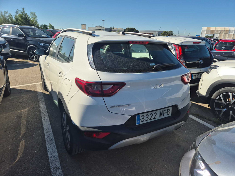 Foto Kia Stonic 2