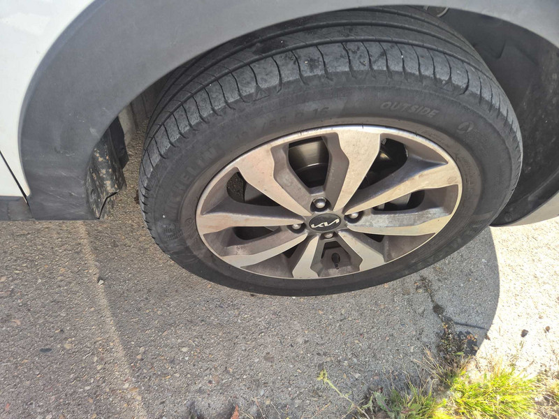 Foto Kia Stonic 24