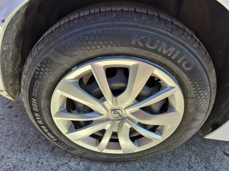 Foto Opel Corsa 21