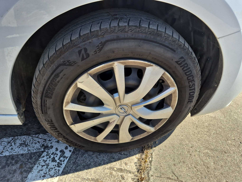 Foto Opel Corsa 24