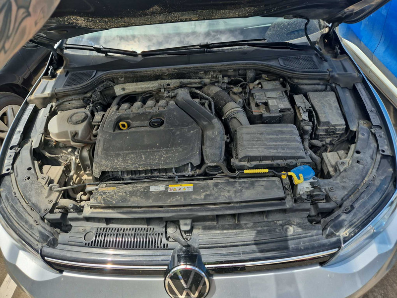 Foto Volkswagen Golf 8