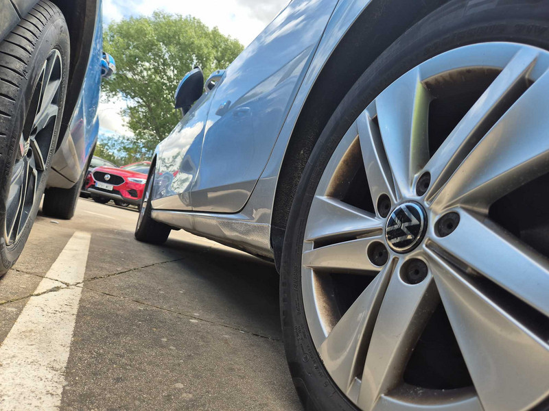 Foto Volkswagen Golf 19