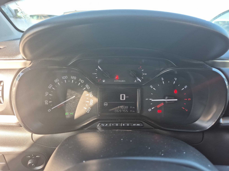 Foto Citroën C3 Aircross SUV C3 1.2 PureTech S&S Feel Pack 83 9