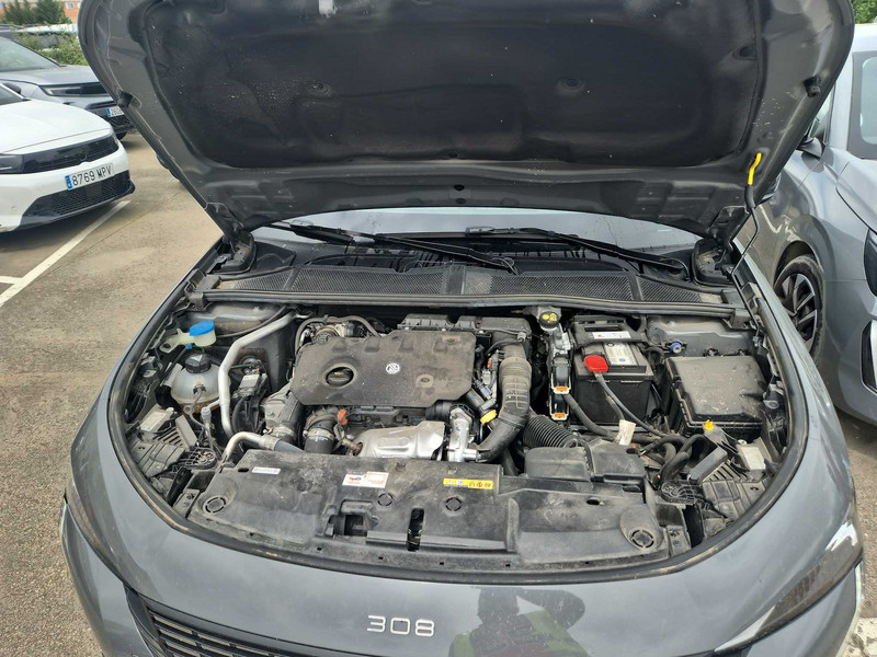Foto Peugeot 308 8