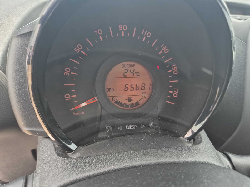 Foto Peugeot 108 7