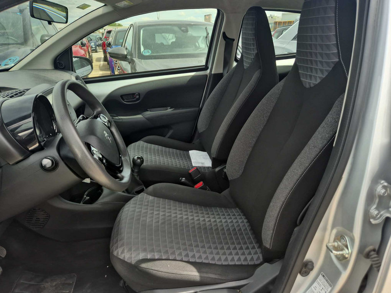 Foto Peugeot 108 10