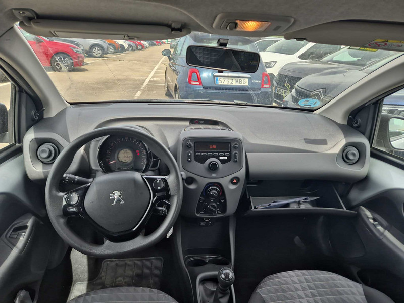 Foto Peugeot 108 12