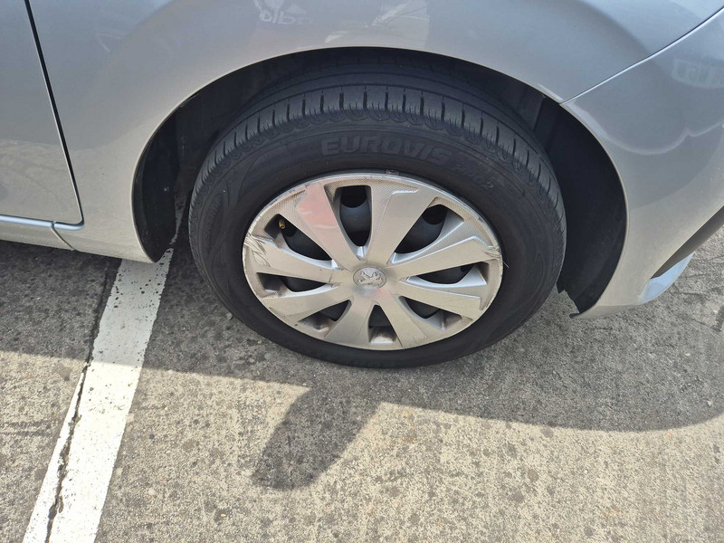 Foto Peugeot 108 21