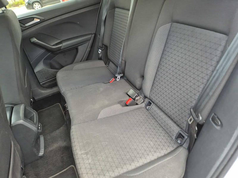 Foto Volkswagen T-CROSS 13
