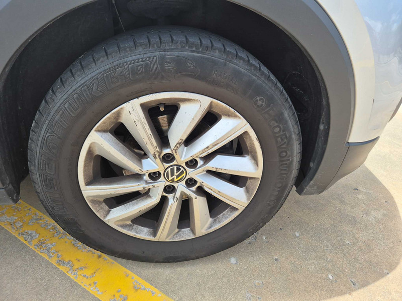 Foto Volkswagen T-CROSS 24