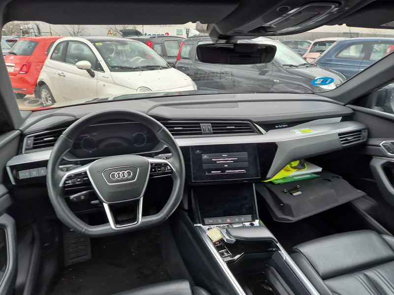 Foto Audi E-TRON 14