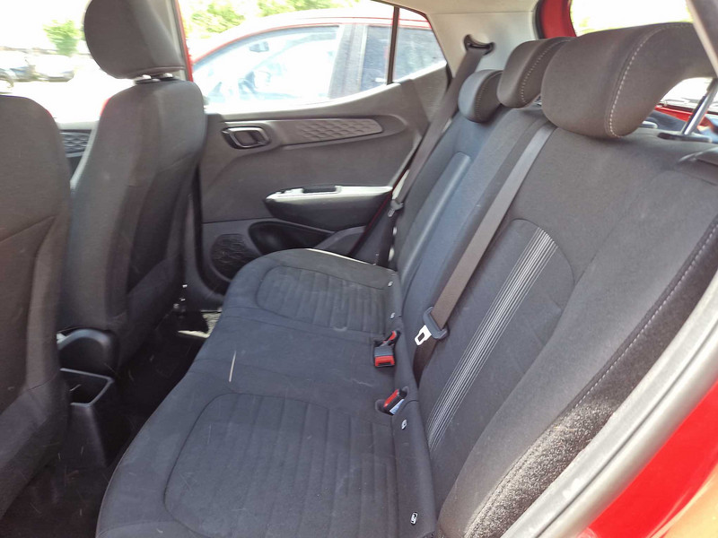Foto Hyundai i10 12