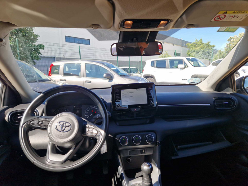 Foto Toyota Yaris 14
