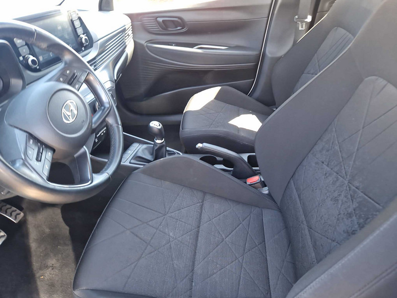 Foto Hyundai BAYON 13