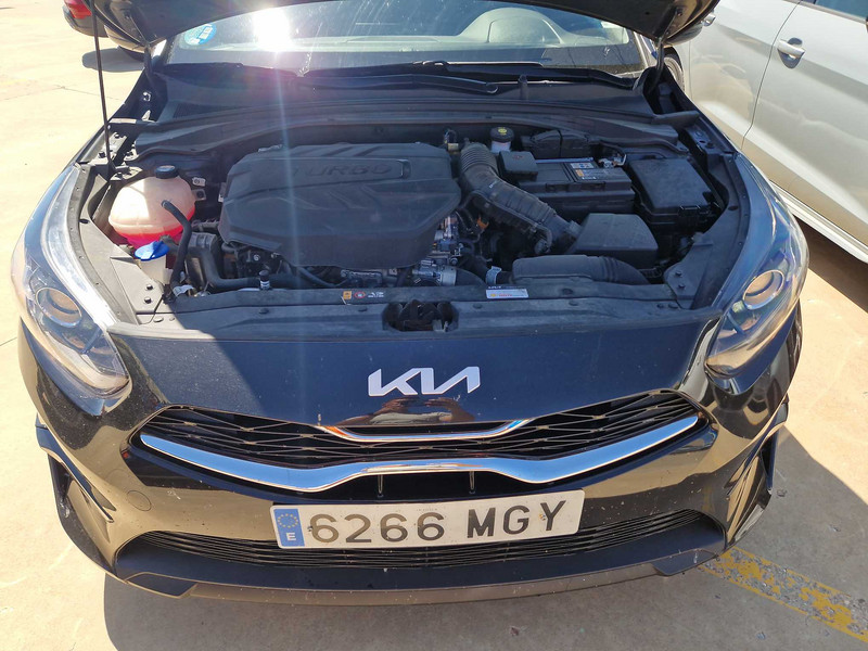 Foto Kia Cee'd Ceed 1.6 MHEV iMT Eco-Dynamics Drive 136 7
