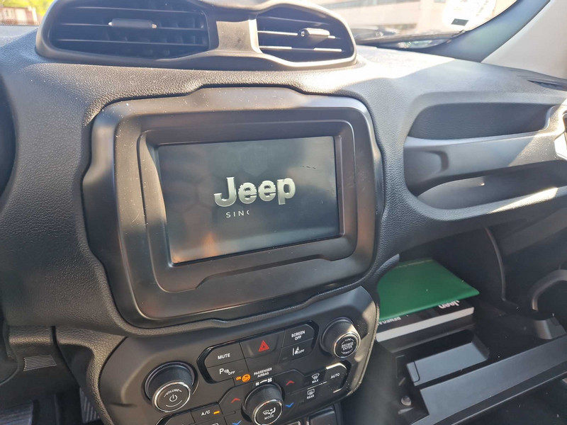 Foto Jeep Renegade 9