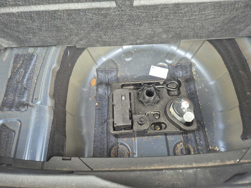Foto Volkswagen T-CROSS 16