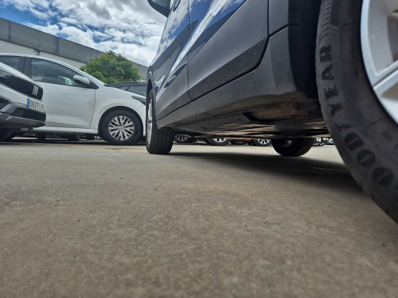 Foto Volkswagen T-CROSS 19