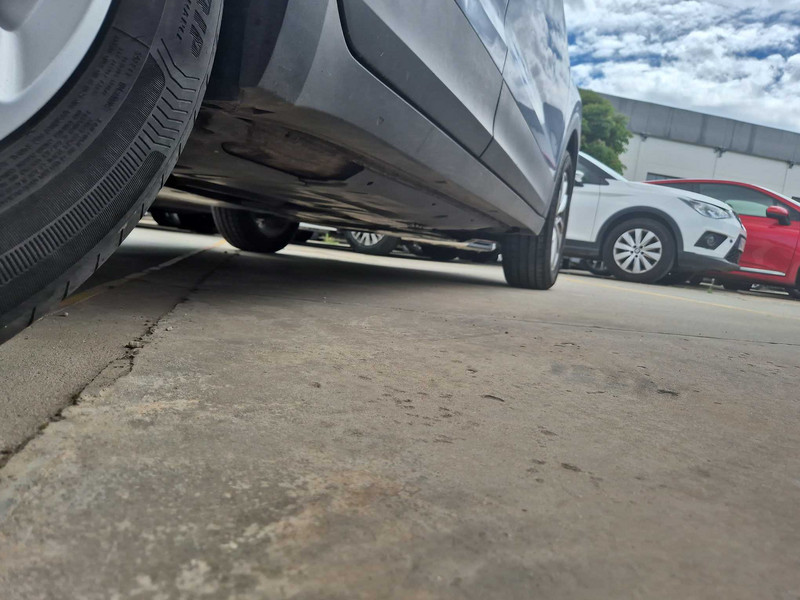 Foto Volkswagen T-CROSS 20