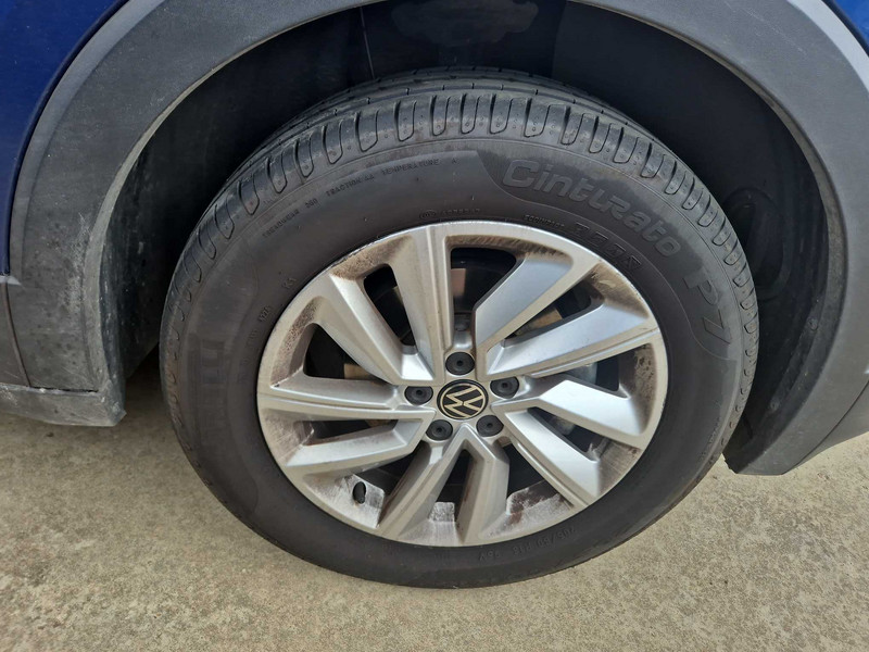 Foto Volkswagen T-CROSS 24