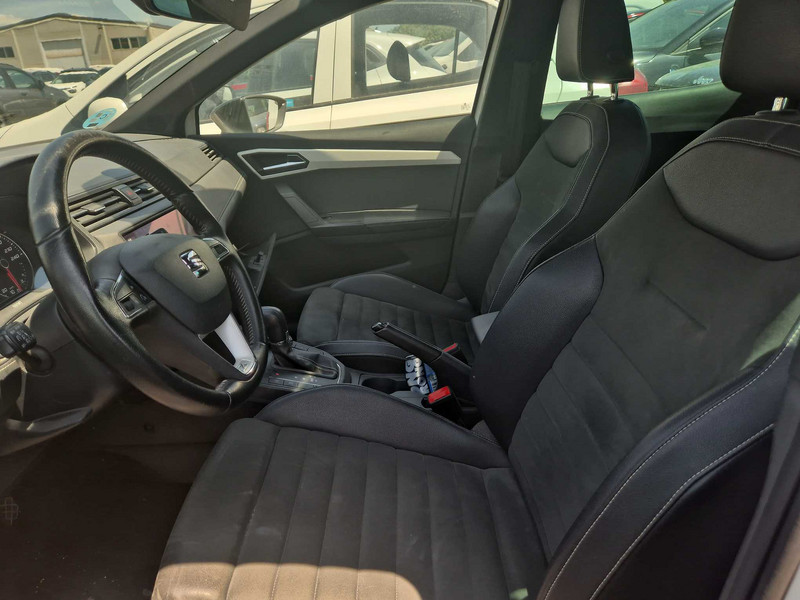 Foto Volkswagen T-Roc 11