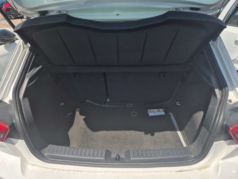 Foto Volkswagen T-Roc 16