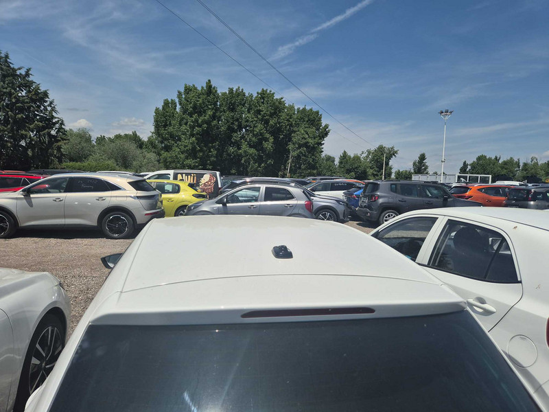 Foto Volkswagen T-Roc 20