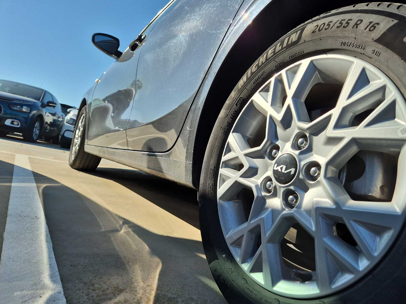Foto Kia Cee'd Ceed 1.0 T-GDI Eco-Dynamics Drive 120 19