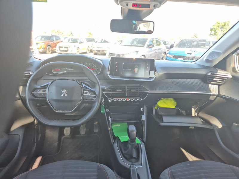 Foto Peugeot 208 14