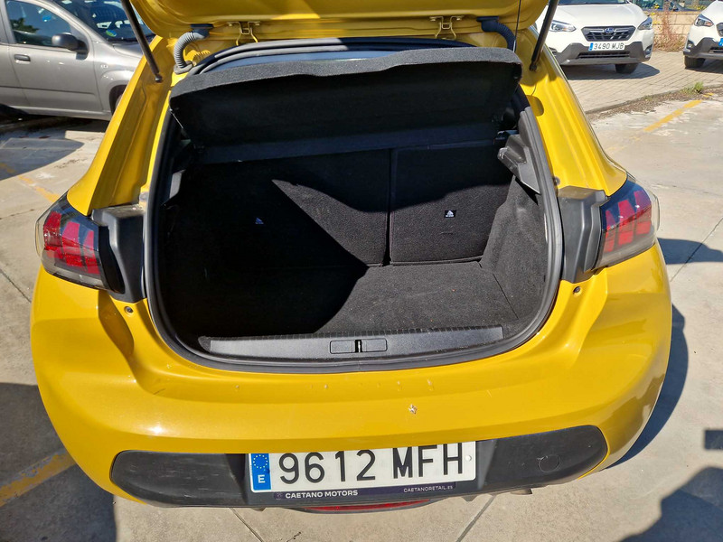 Foto Peugeot 208 16