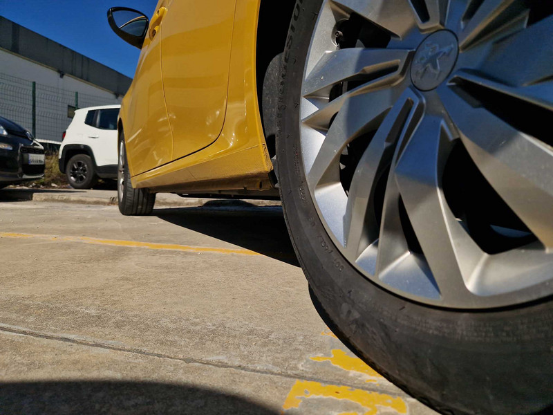 Foto Peugeot 208 20