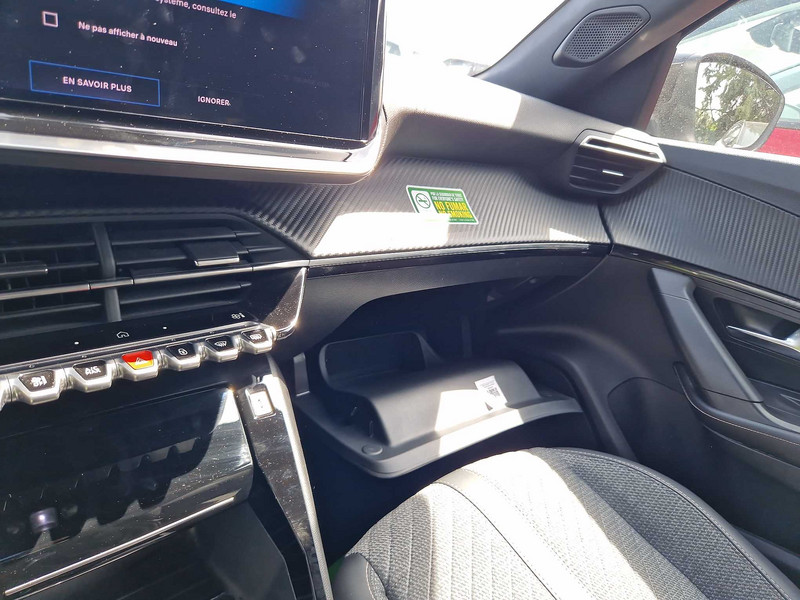 Foto Peugeot 2008 11
