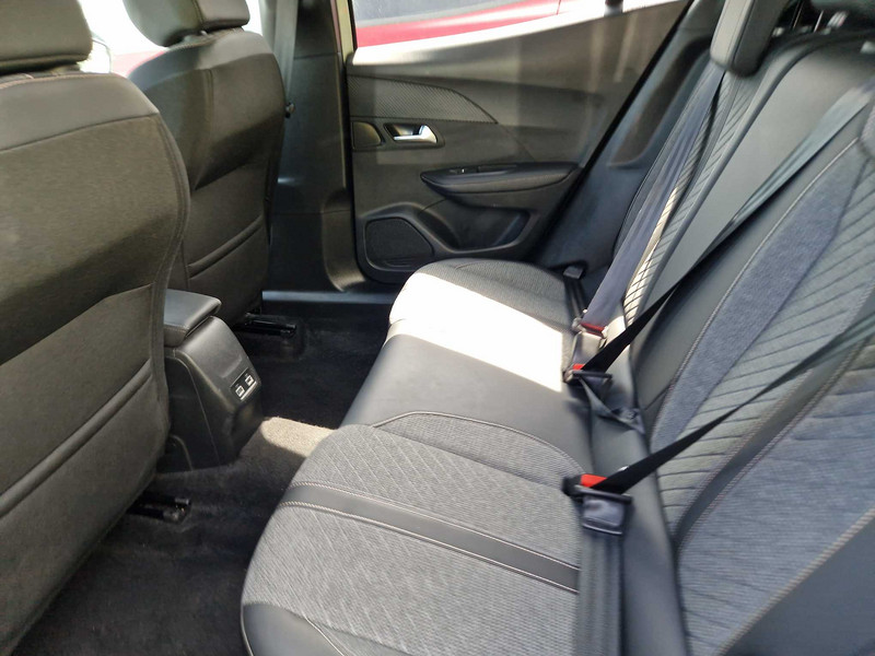 Foto Peugeot 2008 13
