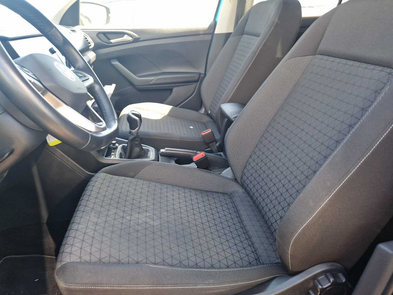 Foto Volkswagen T-CROSS 12