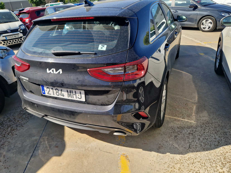 Foto Kia Cee'd Ceed 1.6 MHEV iMT Eco-Dynamics Drive 136 3