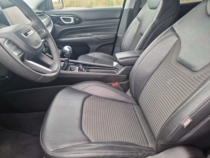 Foto Jeep Compass 12