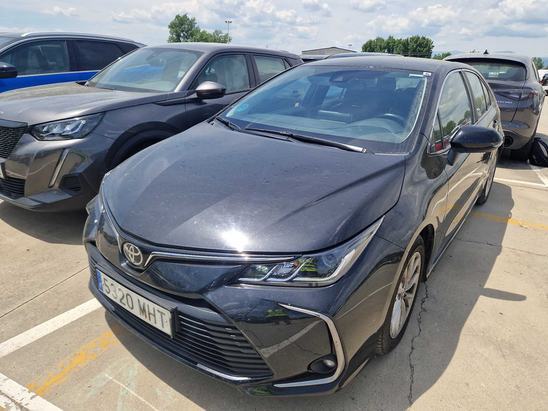 Toyota Corolla Sedán 125H Active Tech