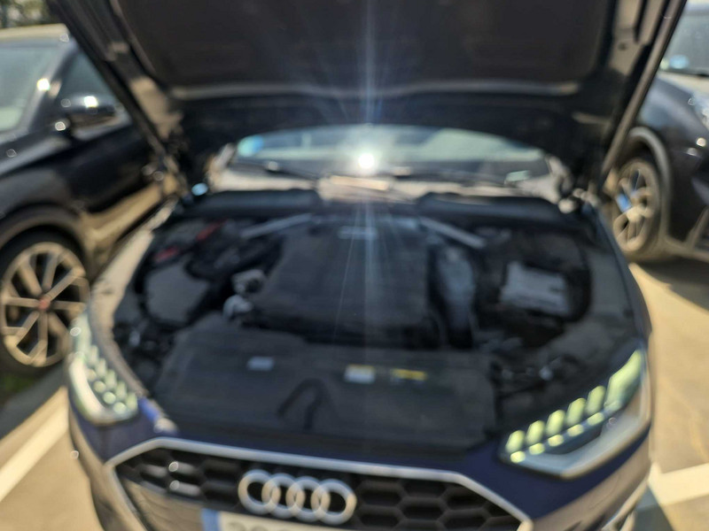 Foto Audi A4 Allroad A4 Avant 35 TDI S line S tronic 120kW 8