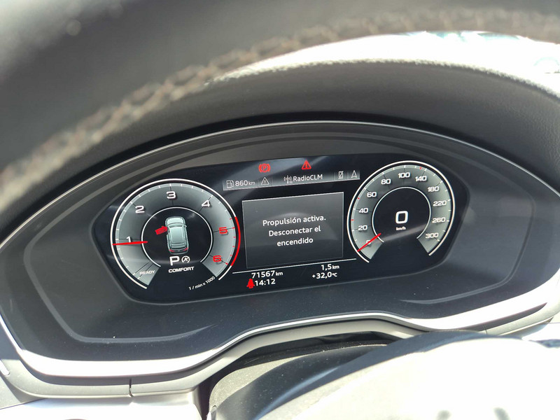 Foto Audi A4 Allroad A4 Avant 35 TDI S line S tronic 120kW 10